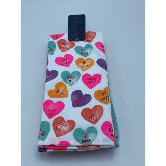 Rachel Roy Conversation Hearts Valentine’s Day Kitchen Towels Set of 3 - Picture 3 of 7